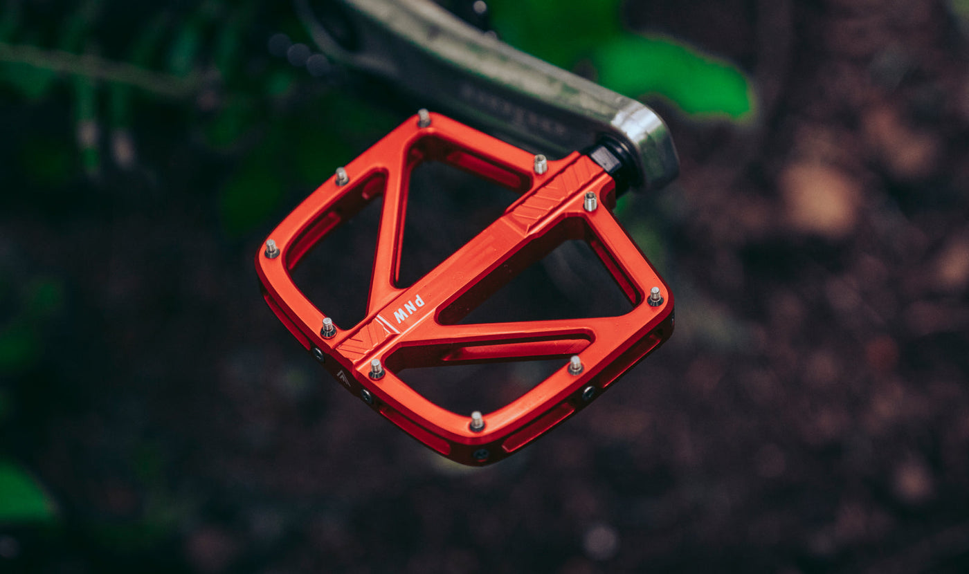 Loam Pedal Gen 2 MTB Flat Pedals - CNC Body, Tectonic Pins, Sealed Bearings, 420g